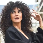 Μαρία Σολωμού: Προκαλεί «πανικό» στην παραλία με το καλλίγραμμο κορμί της – Νέες φωτογραφίες με μαγιό