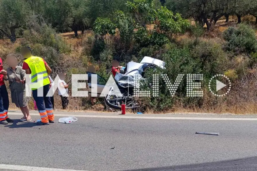 Τραγωδία σε τροχαίο με 4 νεκρούς στην Δυτική Ελλάδα - Μάνα με μωρό ανάμεσα στα θύματα - ΦΩΤΟ