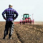Λείπουν 200.000 εργατικά χέρια