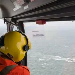 Δεξαμενόπλοιο με 1,4 εκατ. λίτρα πετρελαίου αναποδογύρισε και βυθίστηκε ανοιχτά της Μανίλας