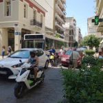 ΠΑΤΡΑ: Πάρκαρε... στη μέση της Κορίνθου - ΔΕΙΤΕ ΤΙ ΕΓΙΝΕ