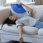 Γιατί αισθανόμαστε χάλια όταν έχει ζέστη και υγρασία και τι μπορούμε να κάνουμε