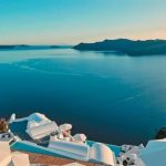 Ηπια πληρότητα σε Μύκονο και Σαντορίνη
