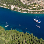 Φώκι: Η παραλία στην Κεφαλονιά που θα σας «μαγέψει» από το πρώτο λεπτό [ΦΩΤΟ]