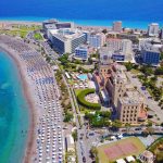 Μπαράζ πεντάστερων επενδύσεων