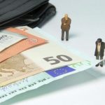 Ερχεται τριπλός μποναμάς για τους συνταξιούχους – Τι θα ισχύσει