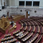 Βουλή: Εγκρίθηκε ο διορισμός των 7 διοικητών στις Υγειονομικές Περιφέρειες - Εντονες αντιδράσεις