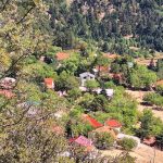Αύγουστος και είναι ωραία στο βουνό - Πήραν ζωή τα χωριά της ορεινής Αχαΐας