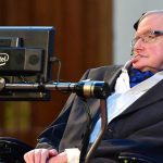 Στίβεν Χόκινγκ: Η ανατριχιαστική τελευταία προειδοποίηση για την ανθρωπότητα πριν πεθάνει