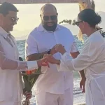 Παντελής Τουτουντζής: Παντρεύτηκε τον σύντροφό του στην Κρήτη με φόντο το ηλιοβασίλεμα – Κουμπάρα η Ελένη Φουρέιρα – ΦΩΤΟ