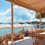 Φαγητό έξω: Πώς η εφορία ελέγχει κάθε τραπέζι