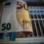 Θέρμανση: Πού βρίσκονται σήμερα οι τιμές σε σχέση με πέρυσι – Τι πρέπει να προσέξουν οι καταναλωτές ενέργειας