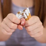 Κάπνισμα: Πόσα χρόνια πρέπει να περάσουν από τη διακοπή του για να μειωθεί ο κίνδυνος καρκίνου