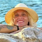 Ελεωνόρα Ζουγανέλη: Οι καλοκαιρινές αποδράσεις συνεχίζονται - Τα νέα στιγμιότυπα στη θάλασσα