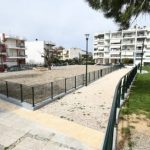 ΠΑΤΡΑ: Περπατούσαν σε πλατεία και δύο κουκουλοφόροι τις φωτογράφιζαν! Περίεργη καταγγελία στην ΕΛ.ΑΣ.