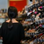 ΕΛΣΤΑΤ: Αύξηση 7,4% στον δείκτη κύκλου εργασιών στο λιανικό εμπόριο