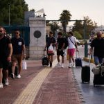 Περισσότεροι τουρίστες που ξοδεύουν λιγότερα στο α’ εξάμηνο