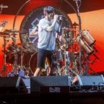 Οι Red Hot Chili Peppers, Snoop Dogg και Billie Eilish στην τελετή λήξης των Ολυμπιακών Αγώνων