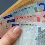 Έκτακτο επίδομα: Ποιοι είναι οι νέοι δικαιούχοι – Τι ποσά θα δοθούν σε ευπαθείς ομάδες