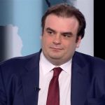 Κυριάκος Πιερρακάκης στον ΑΝΤ1: “Ναι” στον διαδραστικό πίνακα, “όχι” στο κινητό