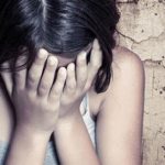 Πατέρας ασελγούσε στις ανήλικες κόρες του μέσα σε στάβλο
