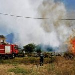 ΠΑΤΡΑ: Εκαιγε χόρτα στην Εγλυκάδα... και δείτε πόσο πρόστιμο πλήρωσε