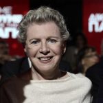 Έλενα Ακρίτα: Ο Νίκος Παππάς δεν έκανε αποδεκτή την παραίτησή της για τον «γιο της πλύστρας»