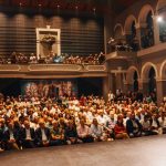 ΠΑΤΡΑ: Κατάμεστο το Royal για τον Χάρη Δούκα