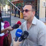 Στο δικαστήριο ο Μουζουράκης για να καταθέσει υπέρ του πατέρα Αντώνιου - «Η καρδιά μου δεν έχει καμία αμφιβολία»