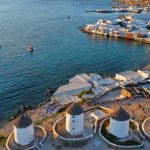 Κύκλωμα «μπράβων» σε Αττική και Μύκονο: Μέχρι και σε κρεοπωλείο είχαν «πουλήσει» προστασία – Χιλιάδες ευρώ η «ταρίφα» στο νησί των ανέμων