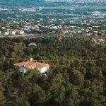Καταπατημένα Δημοσίου: Άτοκες δόσεις και έκπτωση έως και 80% για την εξαγορά τους