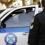 Κάτω Αχαΐα: Έβγαζε τα σκουπίδια από τους κάδους και τα πετούσε στο δρόμο