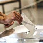 Metron Analysis: Ανεβαίνει η ΝΔ, πέφτει κι άλλο ο ΣΥΡΙΖΑ - Μάχη για 4 στο ΠΑΣΟΚ