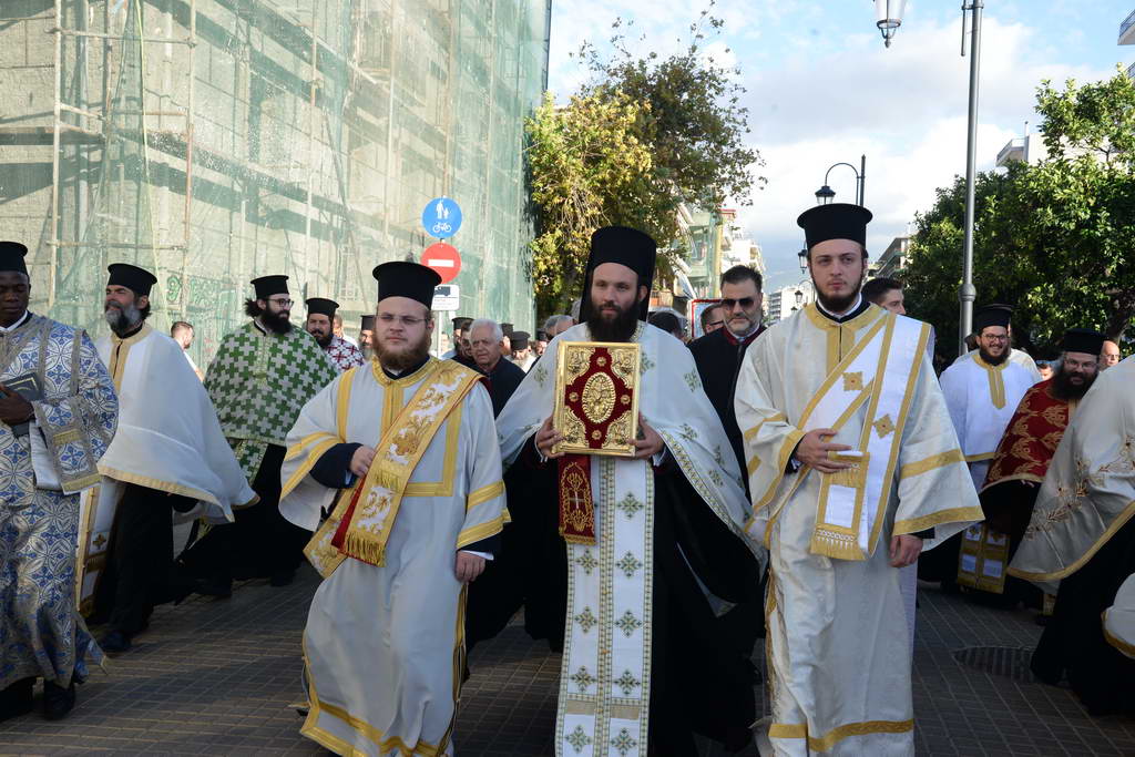 Μεγαλειώδης Λιτανεία της Τιμίας Κάρας του Απ. Ανδρέου στην Πάτρα - ΦΩΤΟ