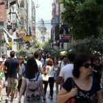 Eurostat: Το 6,8% του πληθυσμού αντιμετώπισε το 2023 υλική και κοινωνική στέρηση – Η θέση της Ελλάδας