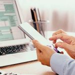 Υποχρεωτικά ηλεκτρονικά τιμολόγια από το 2025 στις επιχειρήσεις