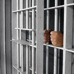 Ξεσκεπάστηκε εγκληματική οργάνωση που έβαζε ναρκωτικά μέσα σε φυλακή - Στο κύκλωμα με ηγετικό ρόλο και σωφρονιστικός υπάλληλος (ΦΩΤΟ - ΒΙΝΤΕΟ)