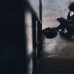 Νέα περιστατικά βίας ανηλίκων: Επιτέθηκαν σε 12χρονο με φαλτσέτα σε σχολείο στην Ερμιόνη, ραντεβού για ξύλο στη Μεταμόρφωση