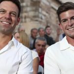 Ο Τάιλερ στην αναμονή για να ανοίξει γυμναστήριο στο Κολωνάκι
