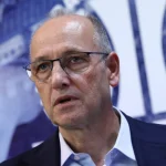 ΕΡΙΞΕ "ΤΑΠΑ"... ΣΤΟΝ ΠΑΝΑΓΙΩΤΗ ΦΑΣΟΥΛΑ: Ο Πατρινός Βαγγέλης Λιόλιος επανεξελέγη πρόεδρος της ΕΟΚ