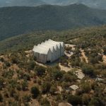 Ναός Επικούριου Απόλλωνα: Ο άγνωστος εντυπωσιακός «Παρθενώνας της Πελοποννήσου» που «περιστρέφεται» – Δείτε βίντεο