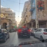 ΖΗΤΟΥΝ ΔΥΟ ΛΩΡΙΔΕΣ ΣΤΗΝ ΚΑΝΑΚΑΡΗ ΟΣΟΙ… ΓΝΩΡΙΖΟΥΝ: Ερχεται το χάος στο κέντρο της Πάτρας!