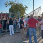 Σχολεία: Στο «πόδι» γονείς και εκπαιδευτικοί για τις συγχωνεύσεις τμημάτων