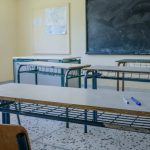 Δραματική η κατάσταση σε πολλά σχολεία – Κάνουν μαθήματα σε κοντέινερ