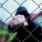 30 ΠΕΡΙΣΤΑΤΙΚΑ ΤΗ ΜΕΡΑ: Το εκρηκτικό κοκτέιλ της νεανικής παραβατικότητας
