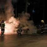 ΠΑΤΡΑ: Βάζεις φωτιά σε ΙΧ για να εκβιάσεις… και δεν σε πιάνουν ποτέ!