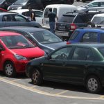 Ακρίβεια: “Είδος πολυτελείας” τα πάρκινγκ (εικόνες)