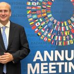 Χατζηδάκης στο ΔΝΤ: Η Ελλάδα από αδύναμος κρίκος, διεθνές παράδειγμα επιτυχίας