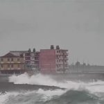 Ο κυκλώνας Όσκαρ έφτασε στην Κούβα (βίντεο)