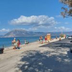 Οκτώβριος... και τα μπάνια συνεχίζονται στην Πλαζ της Πάτρας (φωτο)